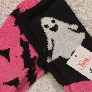 🎃👻Lug Tip Toe Socks 2pk - Ghost/Bats Halloween Edition NWT